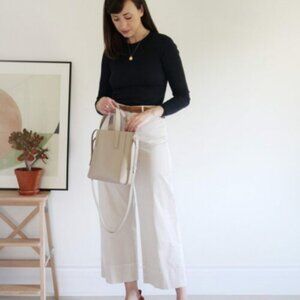 Everlane The Cashmere Crew in black, size small